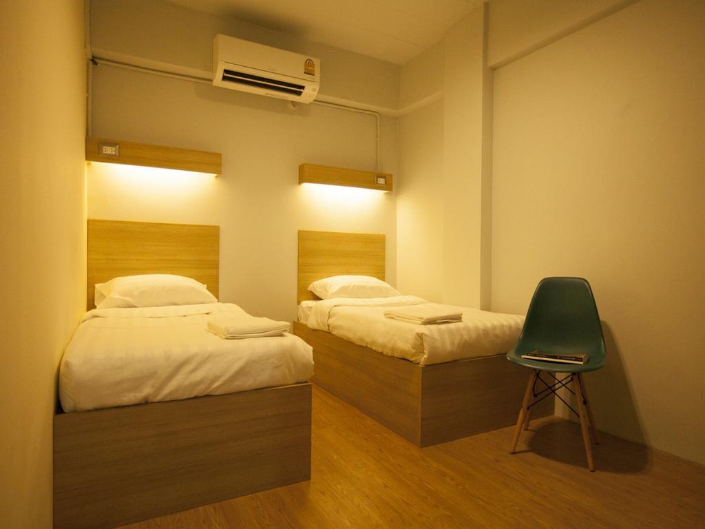 Micro Hostel Bangkok Dış mekan fotoğraf