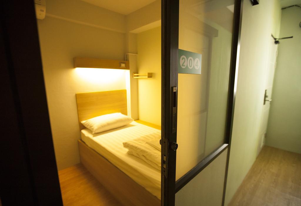 Micro Hostel Bangkok Dış mekan fotoğraf